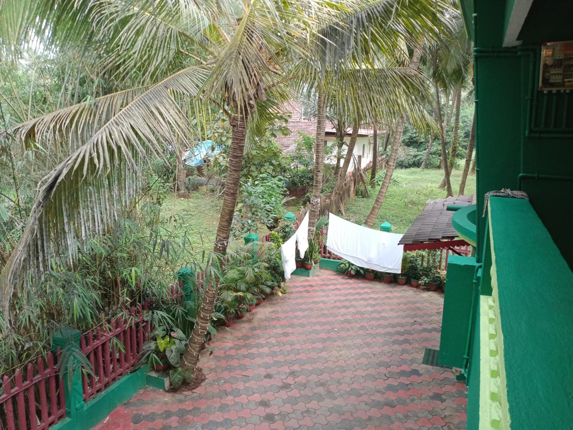 Beach Village Holiday Homes Goa Colva Exterior photo